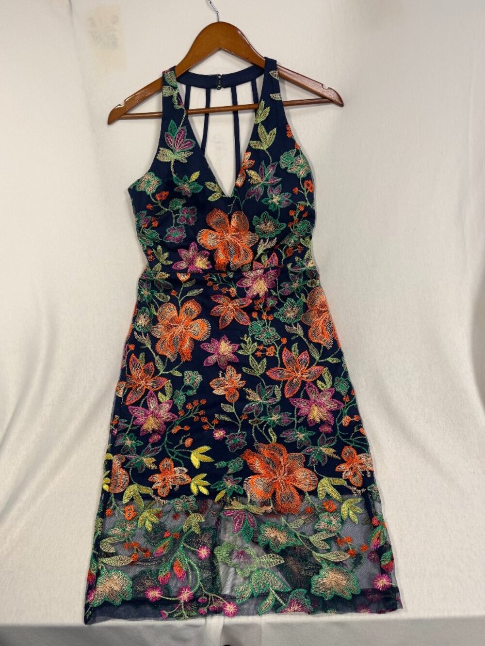 GUESS Dress 4 Embroidered Mesh Floral Midi Halter V-Neck Strappy Back